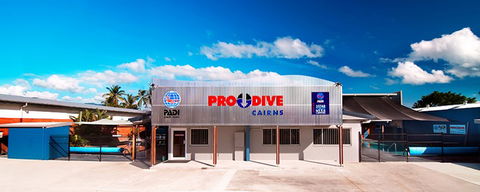 Pro Dive Cairns - Hotels Melbourne 5