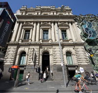 RMIT Gallery - Hotels Melbourne