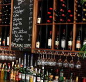 Amphoras  Bar  Bistro - Hotels Melbourne