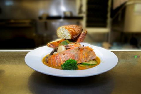 KBR’s Licensed Restaurant - Hotels Melbourne 2