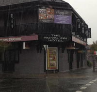 Royal Inn Hotel Waratah - Hotels Melbourne