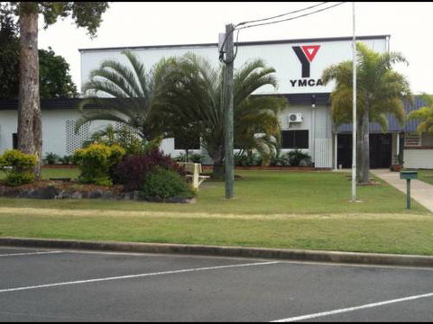 YMCA - Hotels Melbourne 2