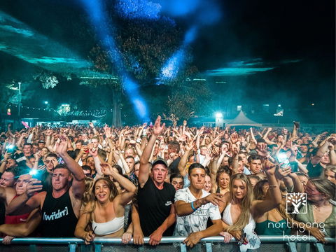 North Gong New Year's Eve - Hotels Melbourne 2