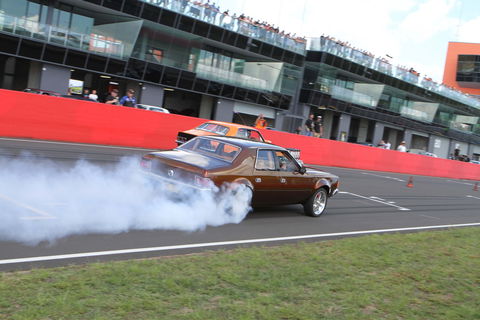 Bathurst Autofest - Hotels Melbourne 0
