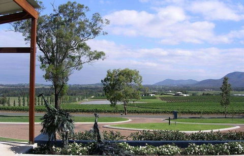 Estate Tuscany - Hotels Melbourne 1