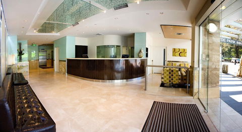 Hyde Park Inn - Hotels Melbourne 2