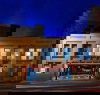 Old Woolstore Apartment Hotel - Hotels Melbourne