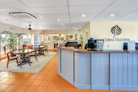 Coral Tree Inn - Hotels Melbourne 3