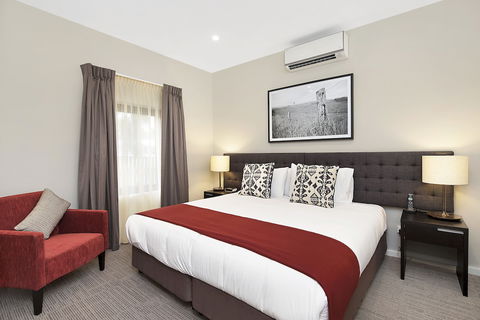 Quest Maitland Serviced Apartments - Hotels Melbourne 1