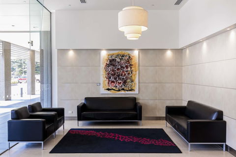 Oaks Glenelg Plaza Pier Suites - Hotels Melbourne 6