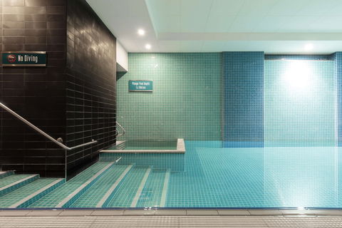 Oaks Glenelg Plaza Pier Suites - Hotels Melbourne 0