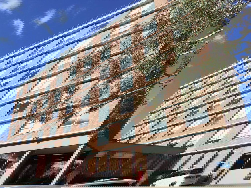 Long Point NSW Hotels Melbourne