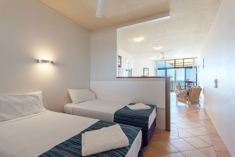 Amaroo At Trinity - Hotels Melbourne 6