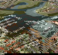 Azzura Greens Resort - Hotels Melbourne