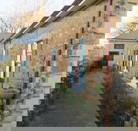 Blakes Manor Self Contained Heritage Accommodation - Hotels Melbourne