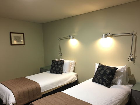 The Vintry - Hotels Melbourne 4