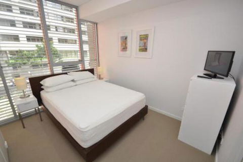 Sydney 1 Bed Modern Self Contained Apartment (402ALB) - Hotels Melbourne 7