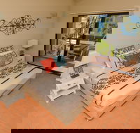 Compass Point - Hotels Melbourne