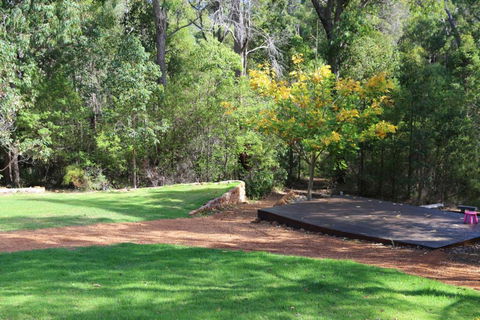 Nannup Bush Retreat - Hotels Melbourne 4