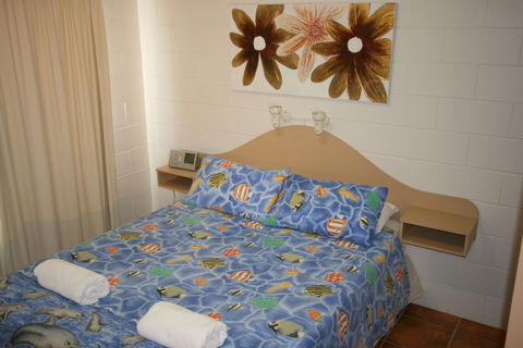 Lake Edge Holiday Units - Hotels Melbourne 2