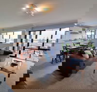 Newcastle Short Stay Apartments - Flagstaff Apartments - Hotels Melbourne