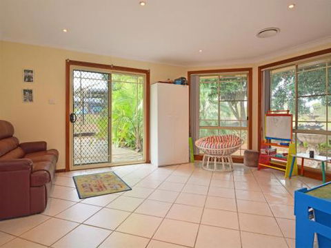 Merewether Homestead With Pool & Family Friendly - Hotels Melbourne 3