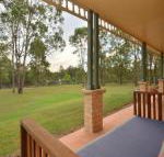 Merewether Homestead with Pool  Family friendly - Hotels Melbourne
