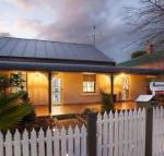 Rawsons Retreat Five Bedroom Home Walk CBD Includes Breakfast - Hotels Melbourne