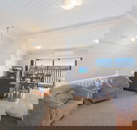 Newcastle Short Stay Apartments - Vista Apartment - Hotels Melbourne