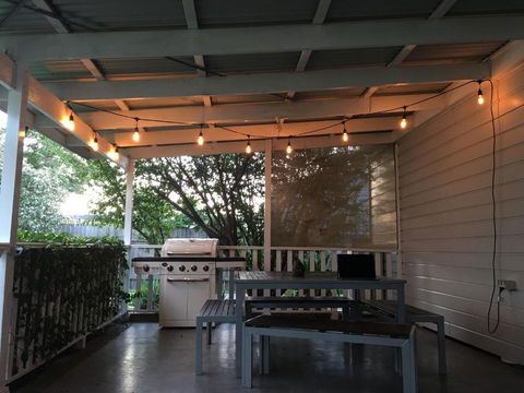 Lindas Cottage At The Hunter - Hotels Melbourne 2