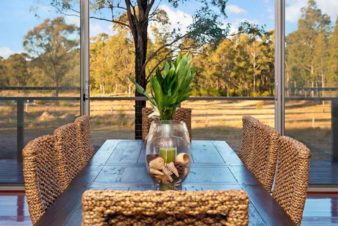Blue Cliff Retreat - Hotels Melbourne 2