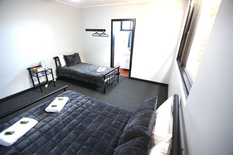 Panania Hotel - Hotels Melbourne 1