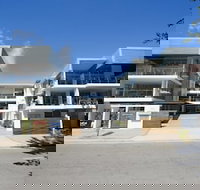 Maggies Beachfront Apt. 3