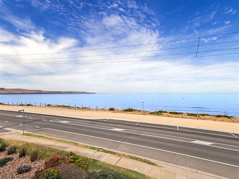 Ocean 180A - Hotels Melbourne 5