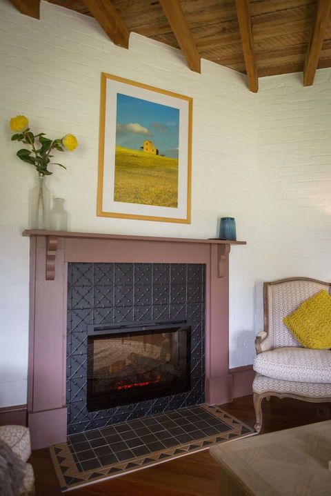 The Barracks Tocal - Hotels Melbourne 5