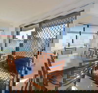 Acacia Kingscliff Town Holiday Apartment - Hotels Melbourne