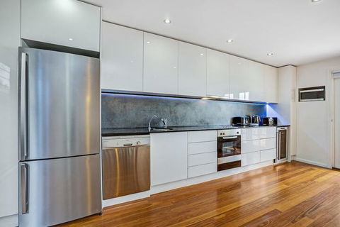 Newcastle Executive Homes - Oceanview Terrace - Hotels Melbourne 2