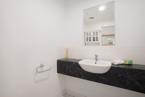 Beau Monde Apartments Newcastle - Boulevard Apartments - Hotels Melbourne 3