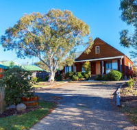 Aarlaur 1 Loft Style Townhouse in Jindabyne