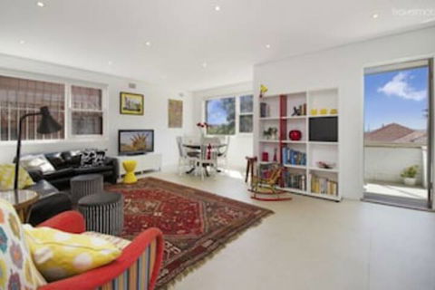 The Clove (061i) - Hotels Melbourne 0