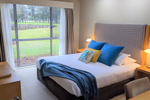 Jewel In The Crowne - Hotels Melbourne 1