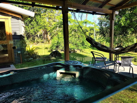 Palm Grove Rainforest Retreat - Hotels Melbourne 6