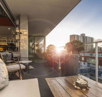 Loft Penthouse With Startling City Views  Parking - Hotels Melbourne