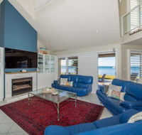 Waterfront Wonderland Foreshore Drive 41