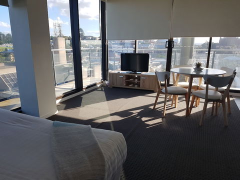 Watt Street Studio Apartment W / Ocean Views - Hotels Melbourne 3
