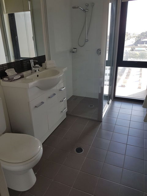 Watt Street Studio Apartment W / Ocean Views - Hotels Melbourne 1