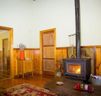 Red Tractor Retreat - Hotels Melbourne
