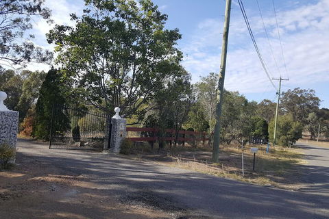Nice House In Singleton Hunter Valley - Hotels Melbourne 5