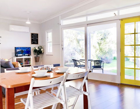 Charming Cottage At The Wines Hunter Valley - Hotels Melbourne 5