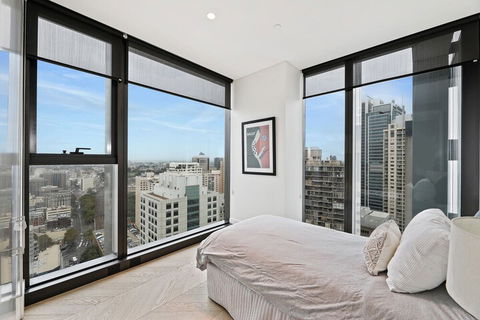 Brand New Ultra Modern CBD View - Hotels Melbourne 2